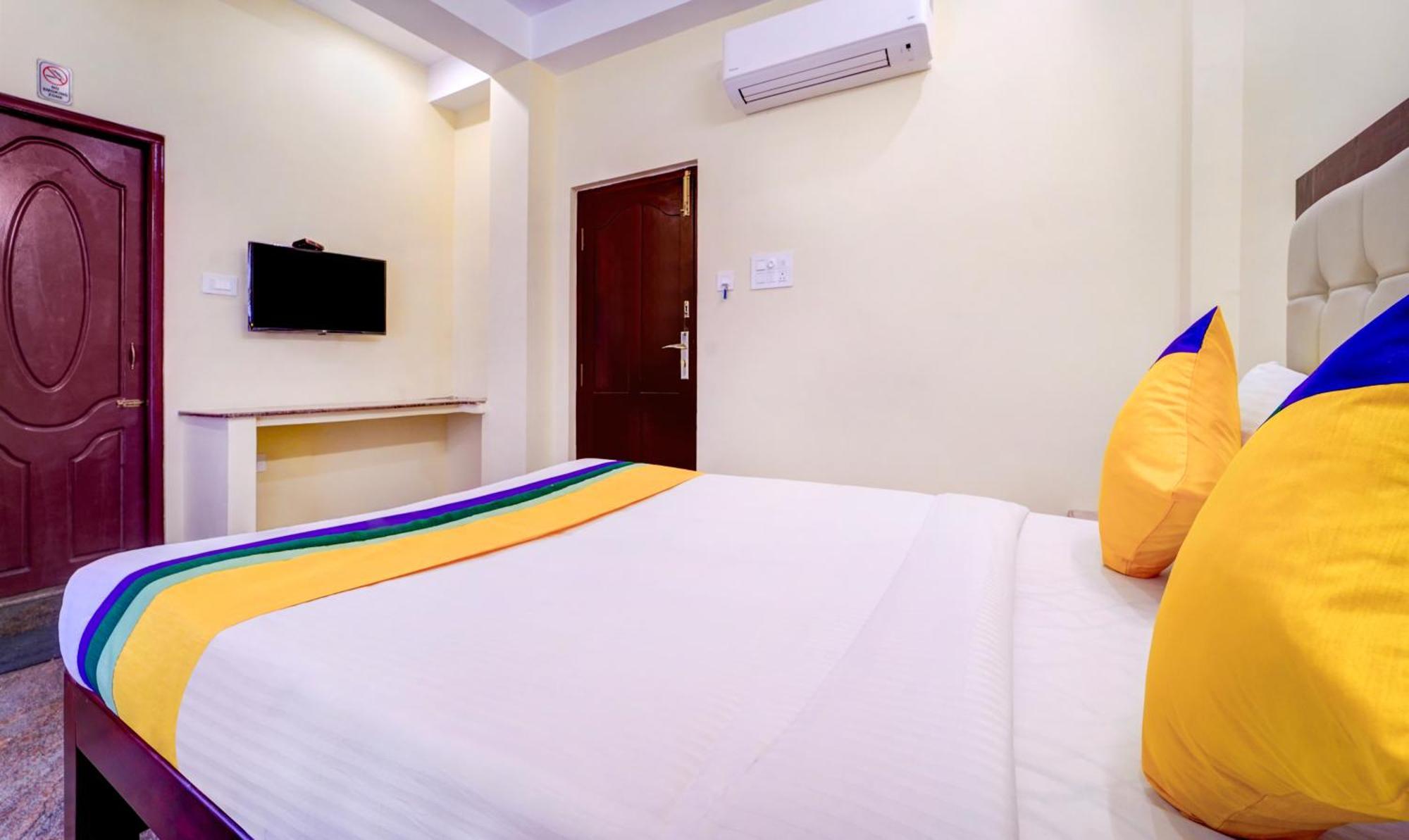 Itsy Hotels Prakasam Residency Pondicherry Exterior foto