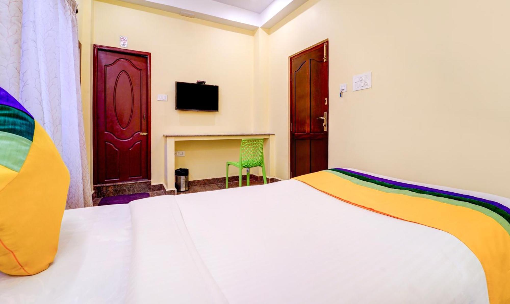 Itsy Hotels Prakasam Residency Pondicherry Exterior foto